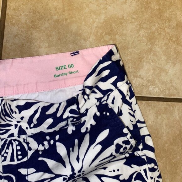 Lilly Pulitzer Barclay Shorts 00 - Picture 3 of 5